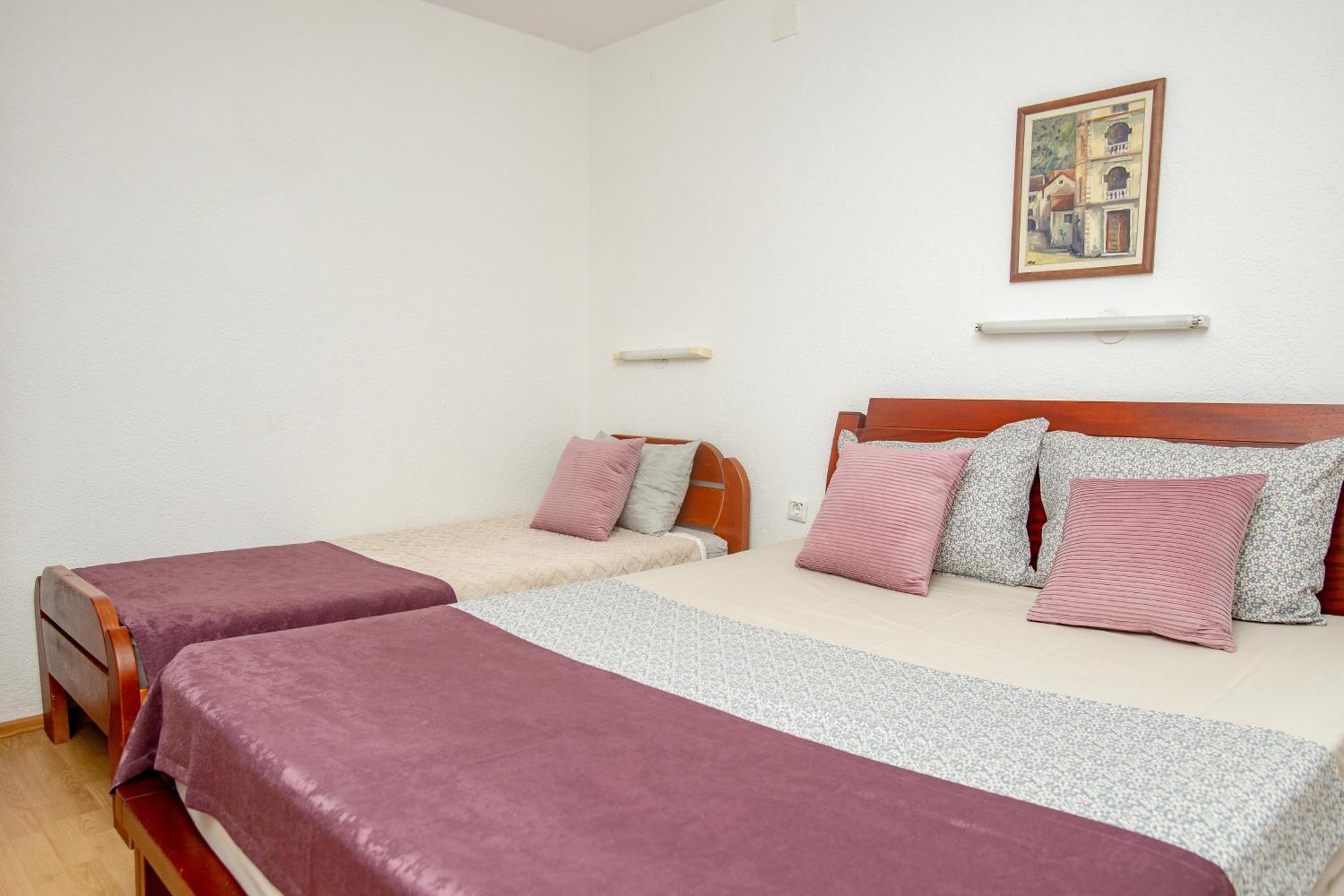 Apartments Oliva Utjeha Zewnętrze zdjęcie