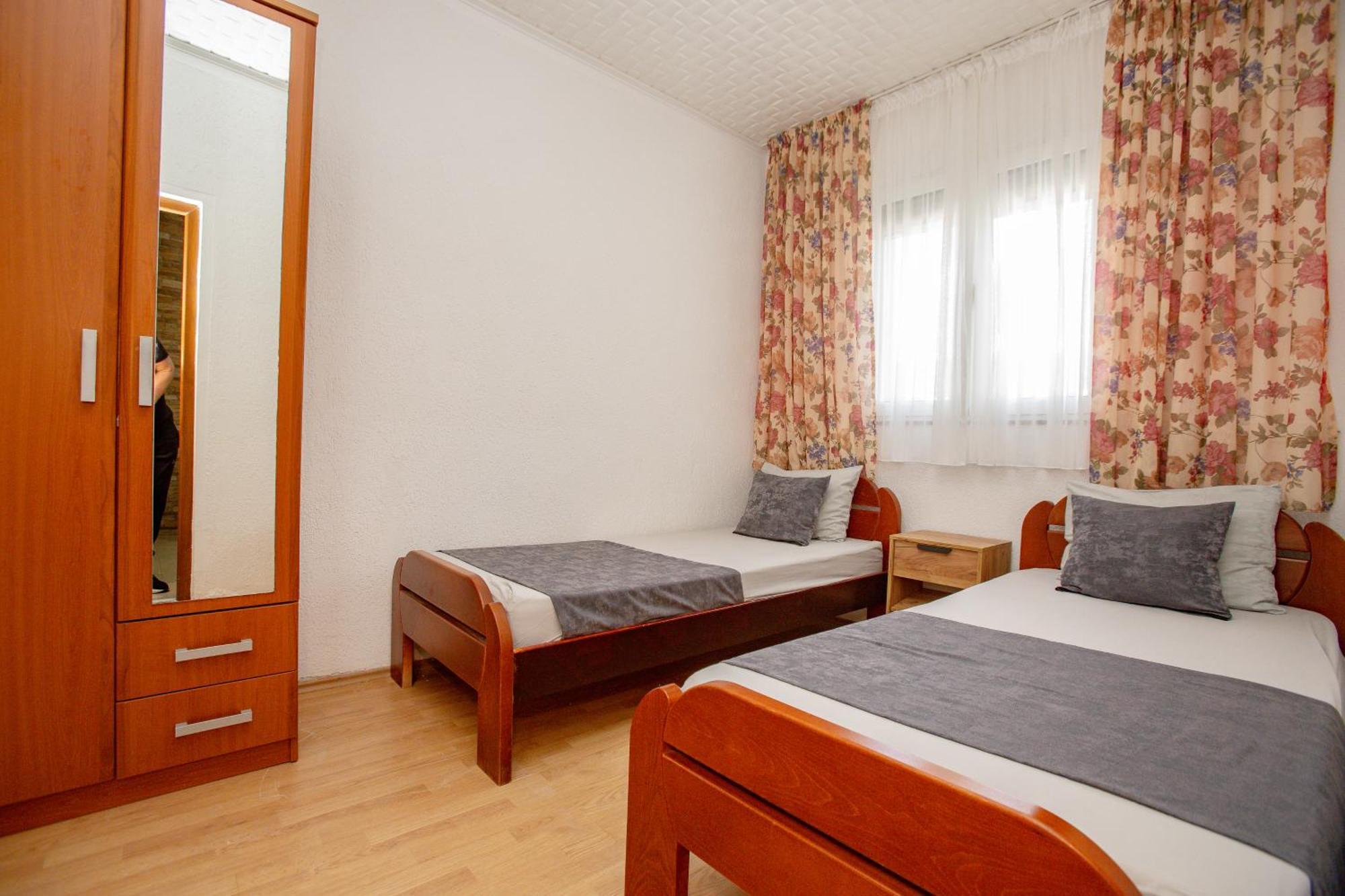 Apartments Oliva Utjeha Zewnętrze zdjęcie