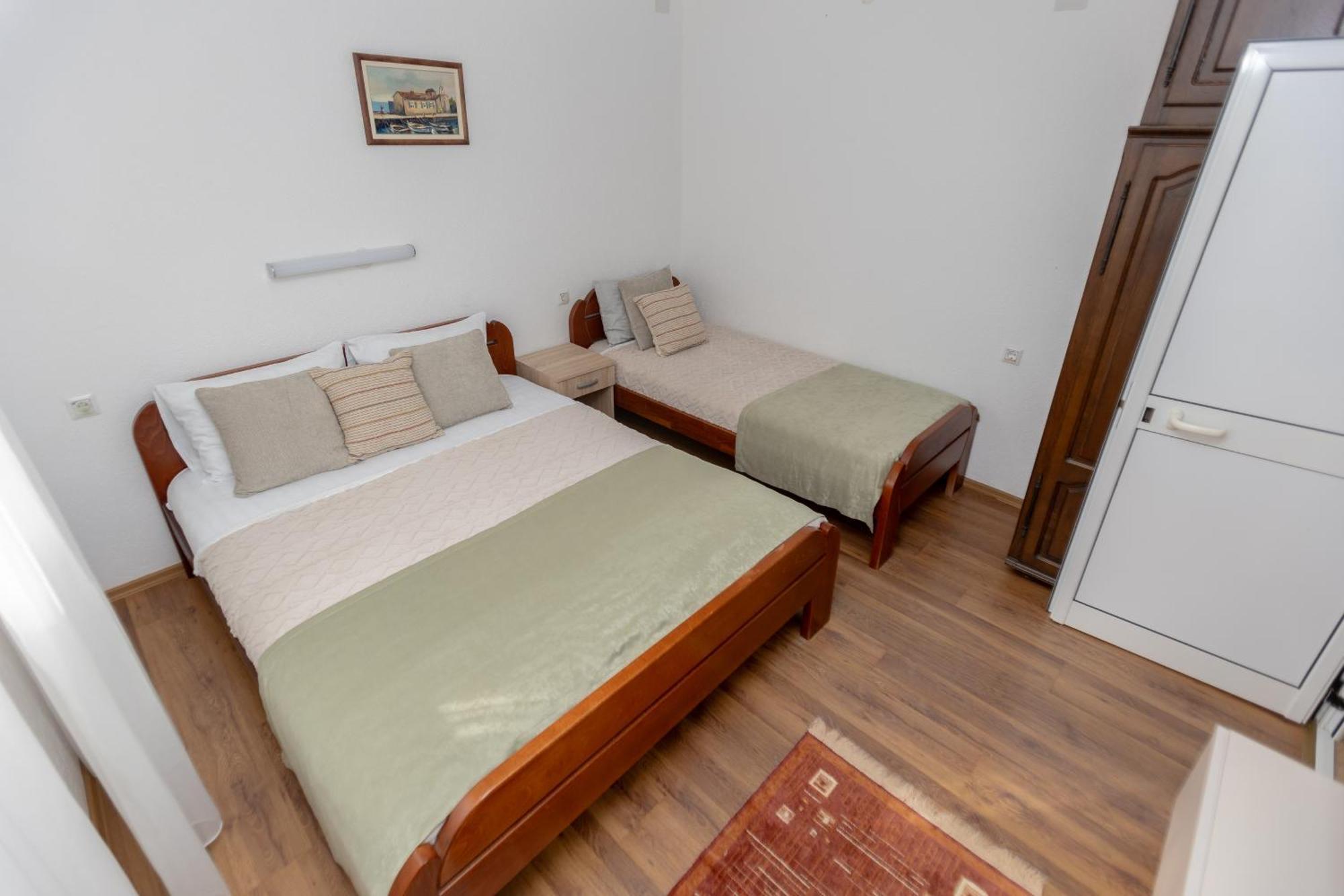 Apartments Oliva Utjeha Zewnętrze zdjęcie