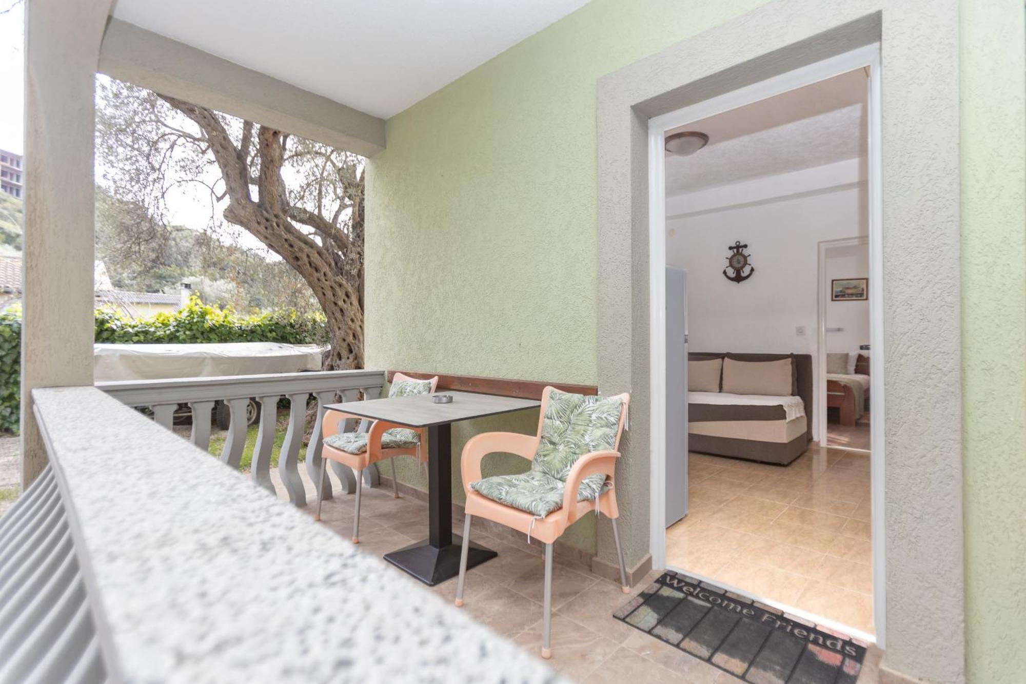 Apartments Oliva Utjeha Zewnętrze zdjęcie