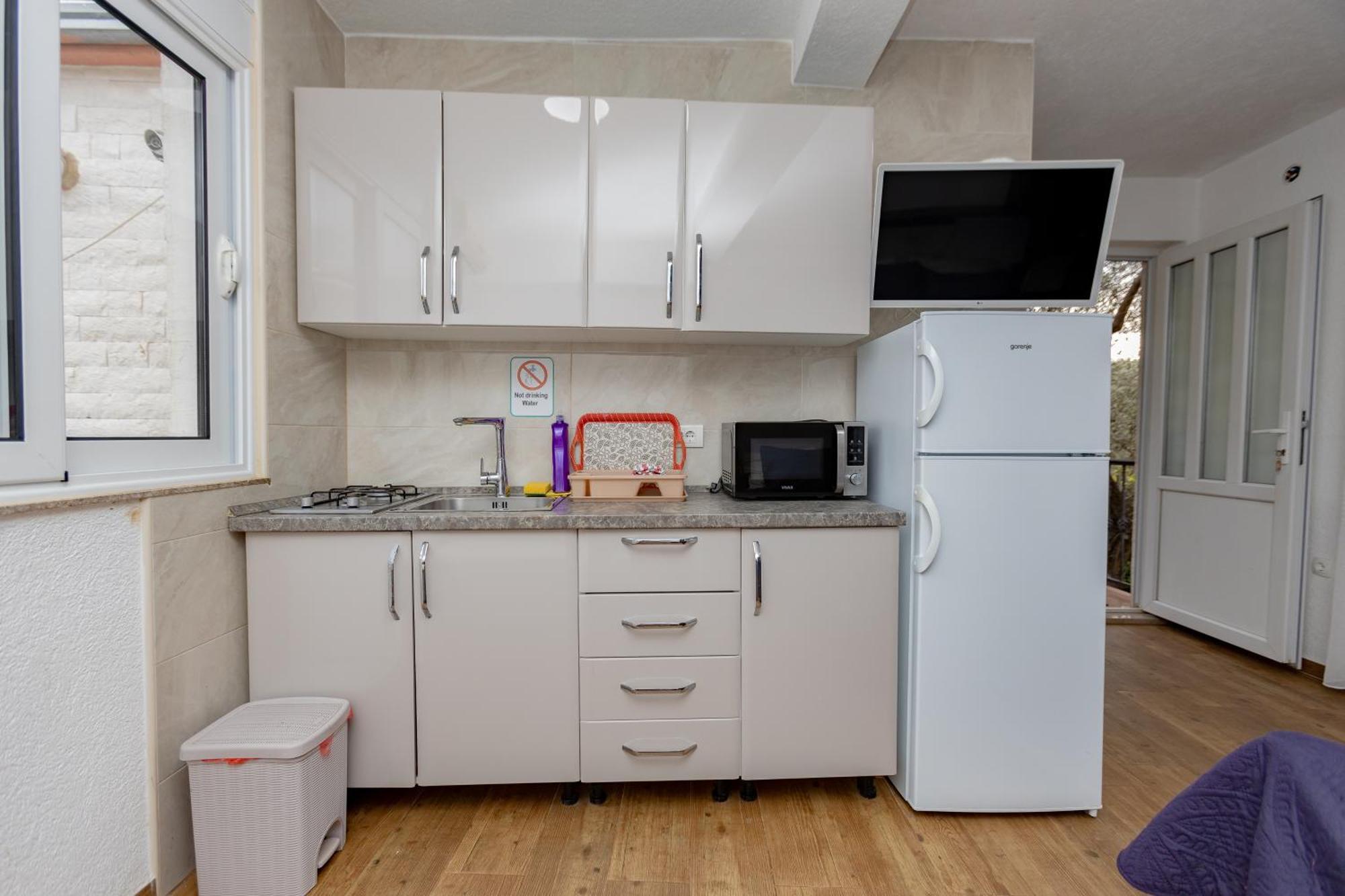 Apartments Oliva Utjeha Zewnętrze zdjęcie